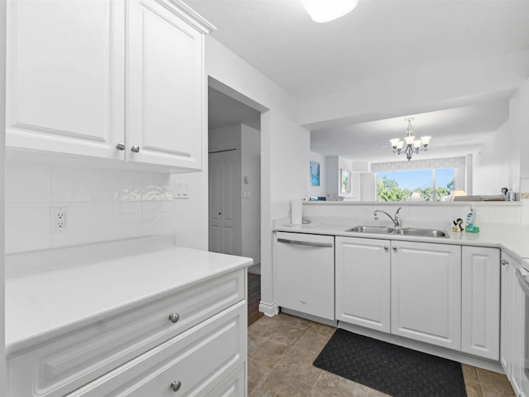 411-12148 224 Street, Maple Ridge, BC, V2X 3N8 - 6