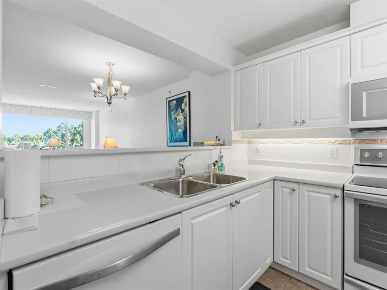 411-12148 224 Street, Maple Ridge, BC, V2X 3N8 - 7
