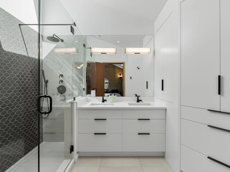 6011 Eagleridge Drive, West Vancouver, BC, V7W 1W7 - 15