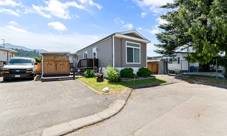93-6338 Vedder Road
