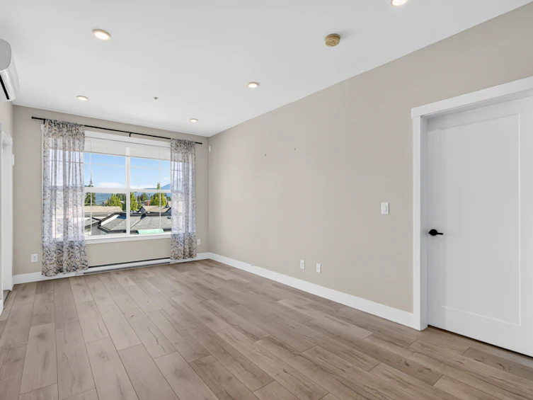 302-11893 227 Street, Maple Ridge, BC, V2X 6H9 - 13