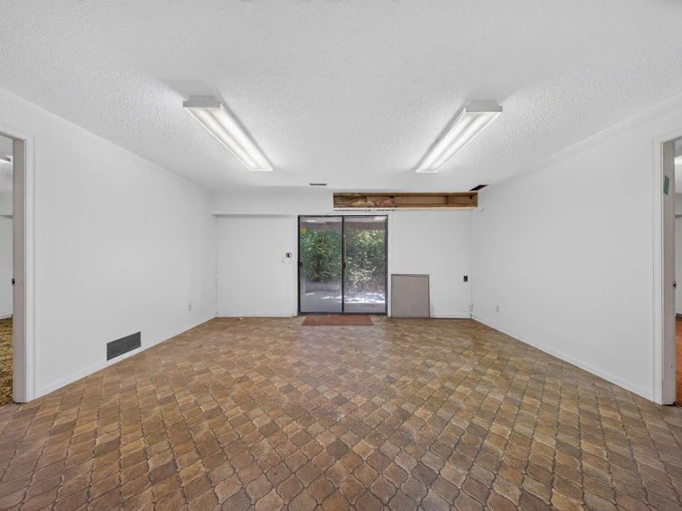 10730 Mcdonald Road, Chilliwack, BC, V2P 7L6 - 12