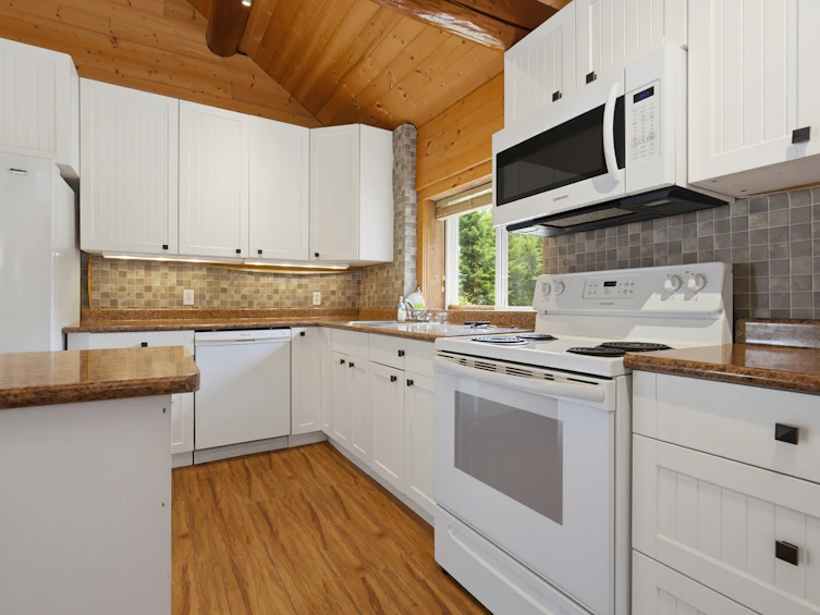 12880 Burns Road, Mission, BC, V2V 0A8 - 5
