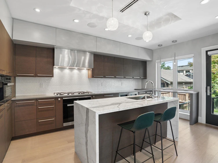 4481 W 15th Avenue, Vancouver, BC, V6R 3B1 - 12
