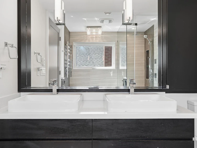 4481 W 15th Avenue, Vancouver, BC, V6R 3B1 - 23