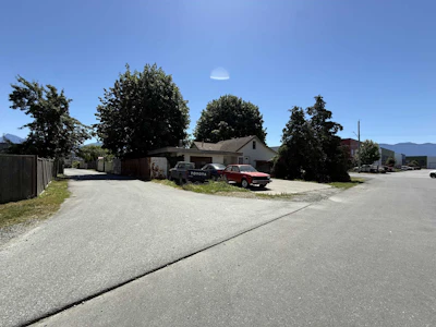 45871 Rowat Avenue - 4