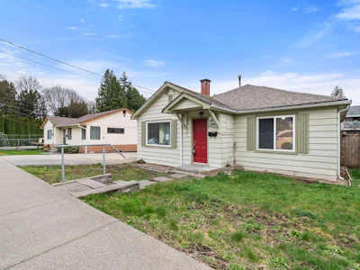 8825 Edward Street - 3