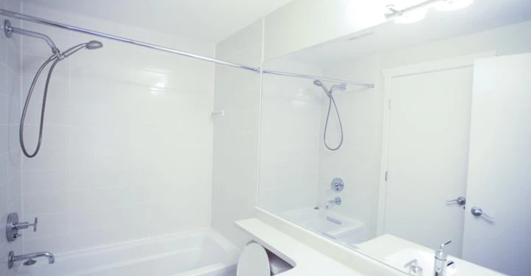 1XX-13468 King George Boulevard, Surrey, BC, V3T 0H5 - 8