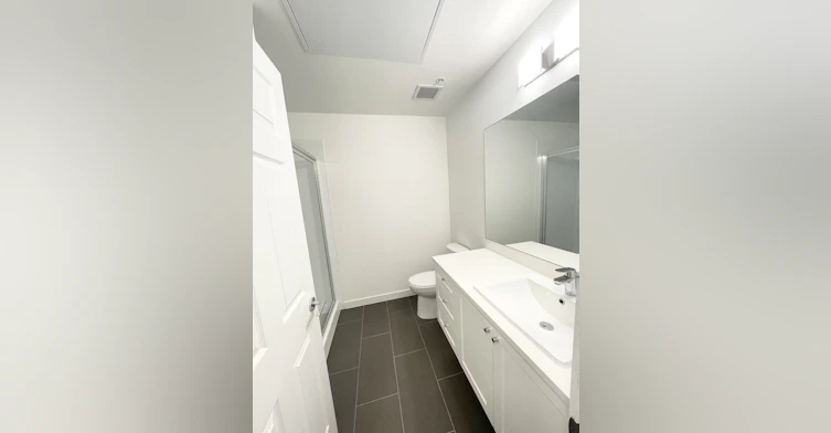 12*-15733 85 Avenue, Surrey, BC, V4N 6W8 - 3