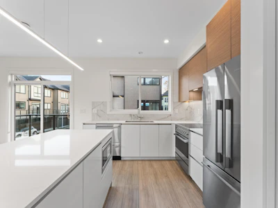 27-4337 Boundary Road - 4