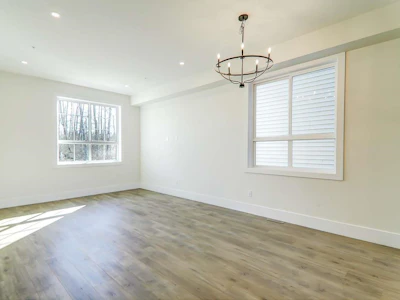 20685 76 Avenue - 5