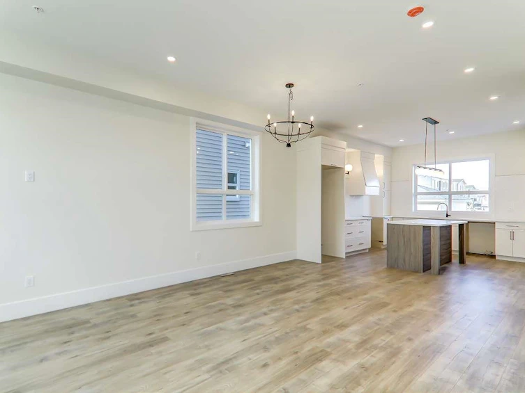 20687 76 Avenue, Langley, BC, V3V 1V5 - 2