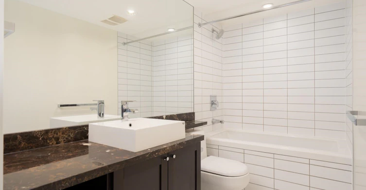 308-4818 Eldorado Mews, Vancouver, BC, V5R 0B3 - 9
