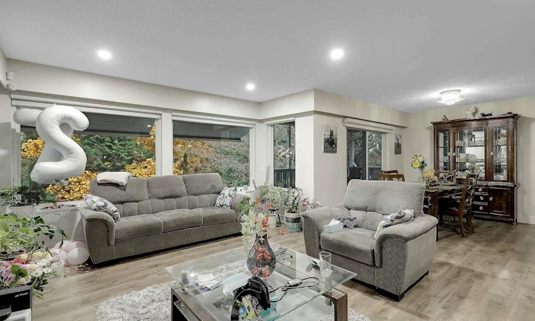 7985 Modesto Drive