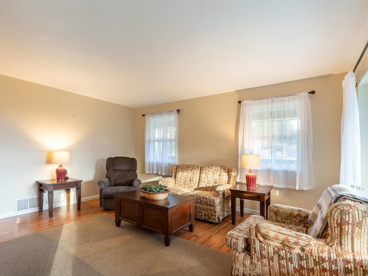 2562 Miles Road, Roberts Creek, BC, V0N 2W4 - 16