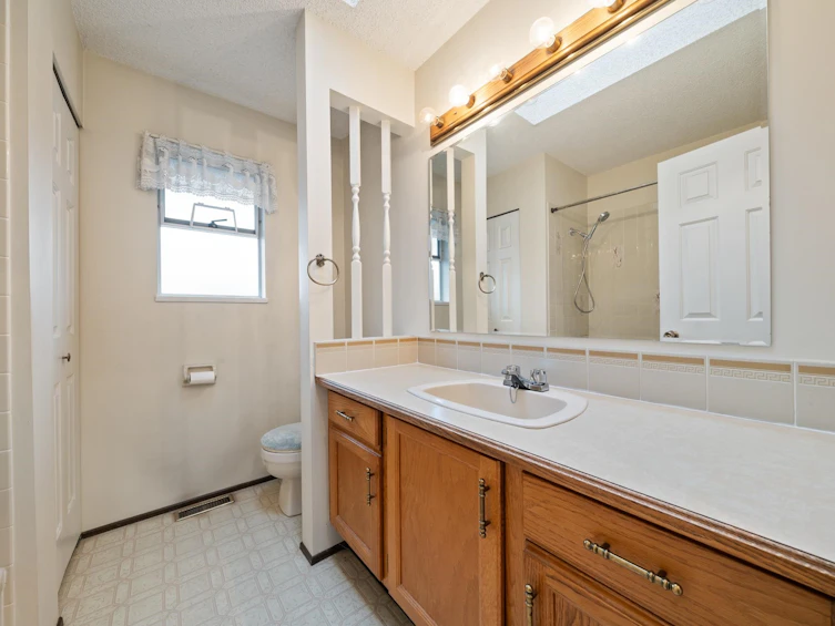 431 Glenbrook Drive, New Westminster, BC, V3L 5J3 - 24