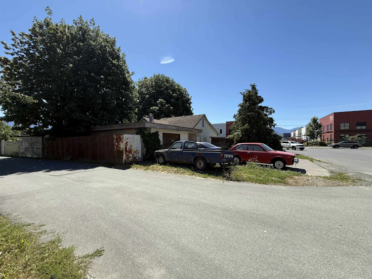 45881 Rowat Avenue, Chilliwack, BC, V2P 1J2 - 10