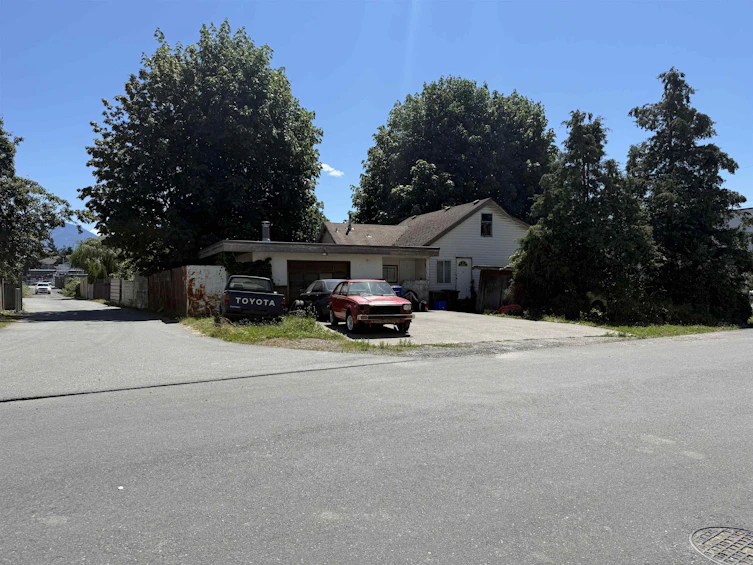 45881 Rowat Avenue, Chilliwack, BC, V2P 1J2 - 9