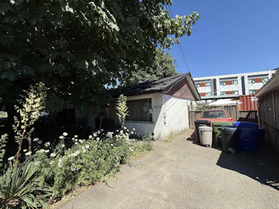 45881 Rowat Avenue - 3