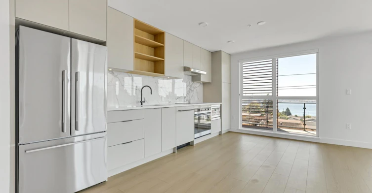 401-422 E 3rd Street, North Vancouver, BC, V7L 0K1 - 4