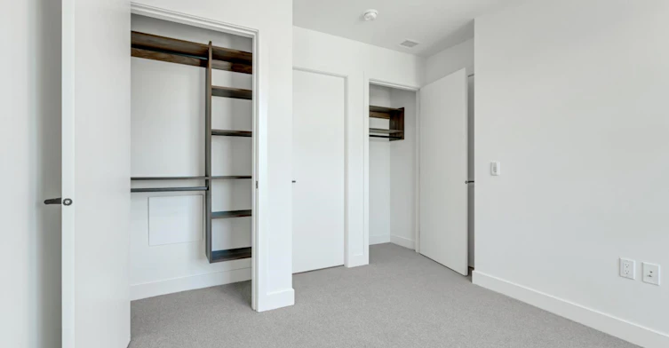 401-422 E 3rd Street, North Vancouver, BC, V7L 0K1 - 11