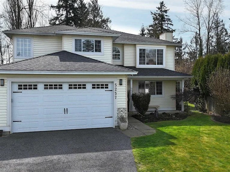 5257 197 Street, Langley, BC, V3A 7X8