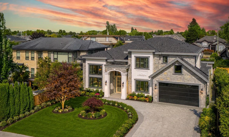 9531 Kirkmond Crescent