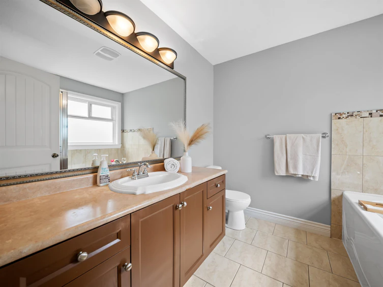 6893 192nd Street, Surrey, BC, V4N 5P6 - 17