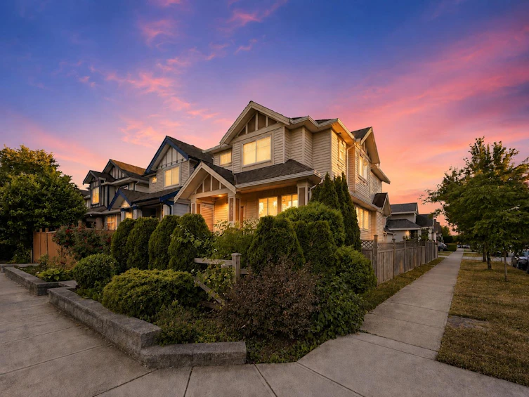 6893 192nd Street, Surrey, BC, V4N 5P6