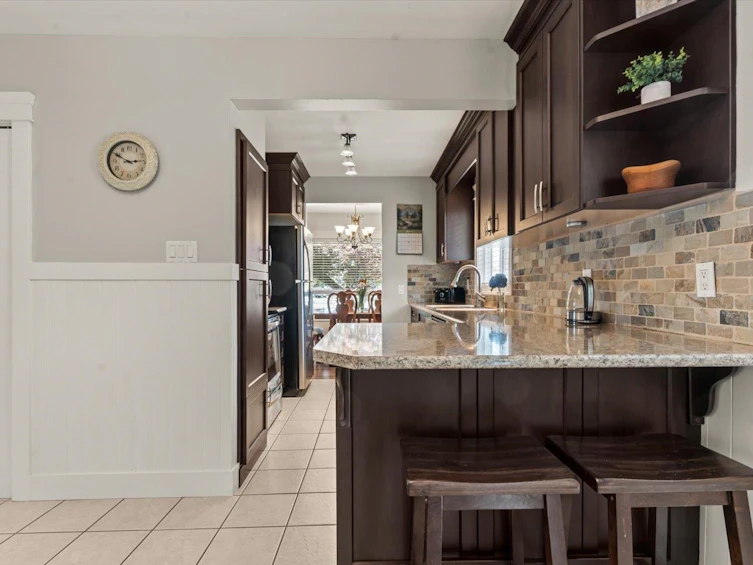 46222 Mccaffrey Boulevard, Chilliwack, BC, V2P 1E1 - 7