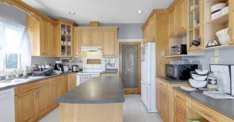 Upper-8546 164 Street, Surrey, BC, V4N 1E5 - 14