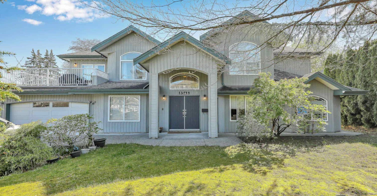 Upper-8546 164 Street, Surrey, BC, V4N 1E5