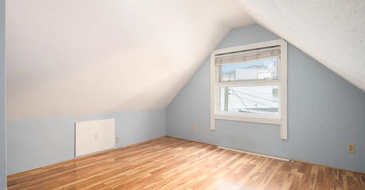 925 E 19th Avenue, Vancouver, BC, V5V 1K8 - 14