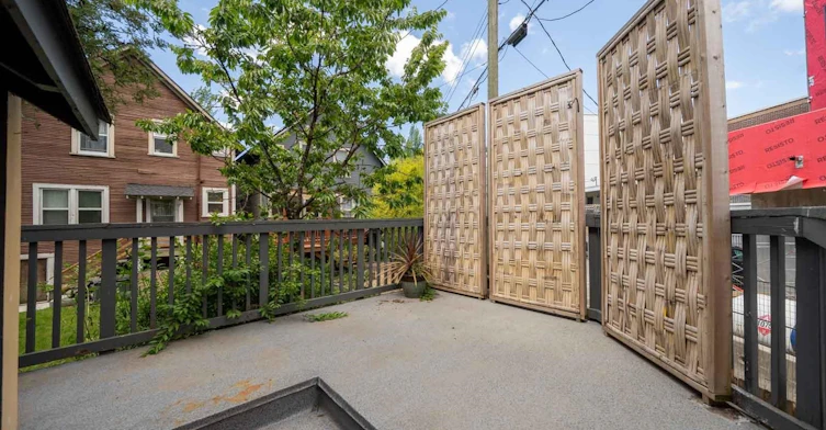 925 E 19th Avenue, Vancouver, BC, V5V 1K8 - 22