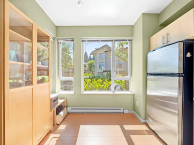 131-9229 University Crescent - 2