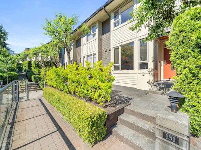 131-9229 University Crescent - 4