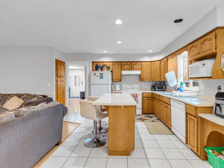 12905 65 Avenue, Surrey, BC, V3W 9H4 - 4