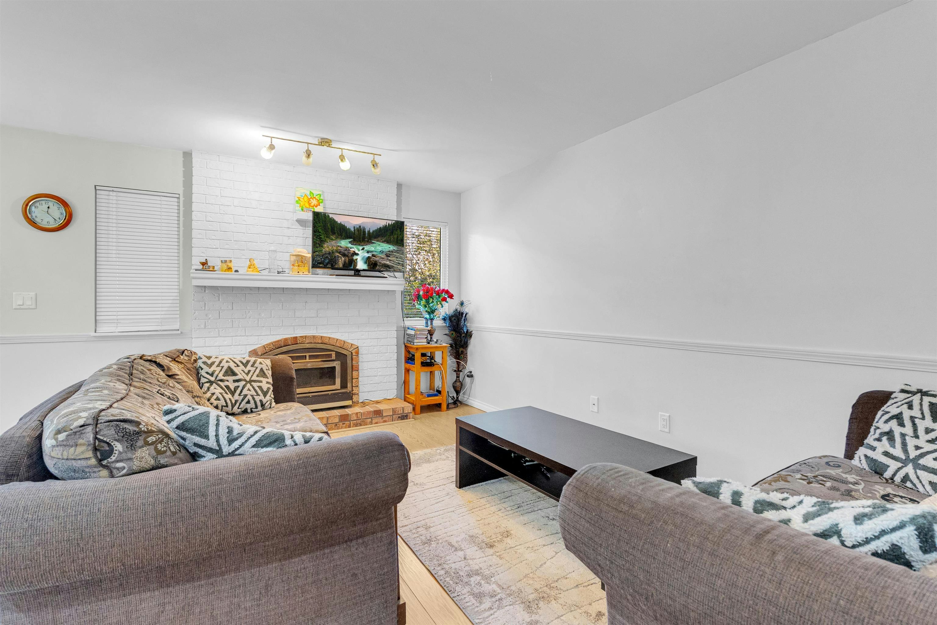 12905 65 Avenue, Surrey, BC, V3W 9H4 - 11