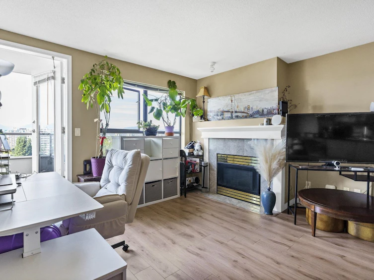 1303-6611 Cooney Road, Richmond, BC, V6Y 4C5 - 3