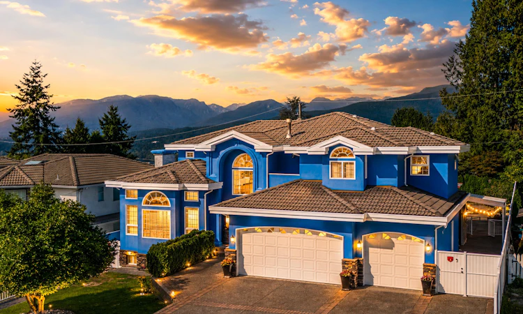 7287 Pandora Street