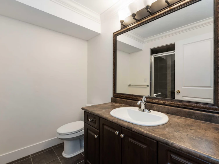 8330 168 Street, Surrey, BC, V4N 4T7 - 32
