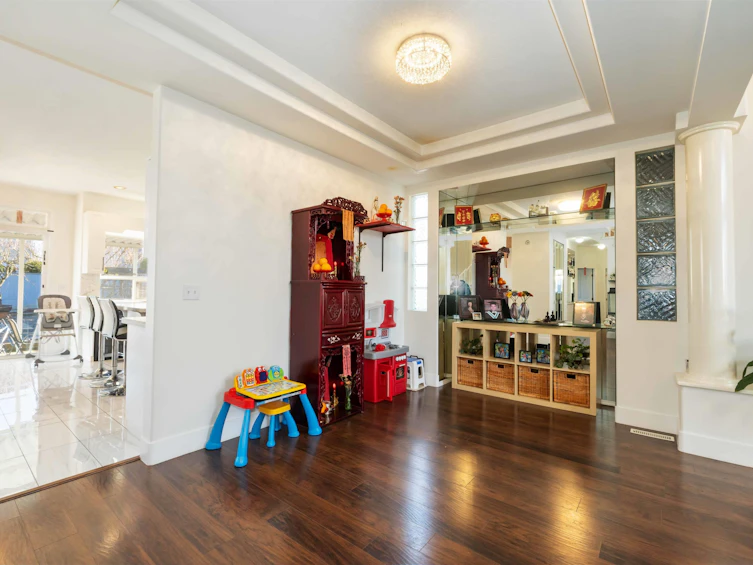 8330 168 Street, Surrey, BC, V4N 4T7 - 6