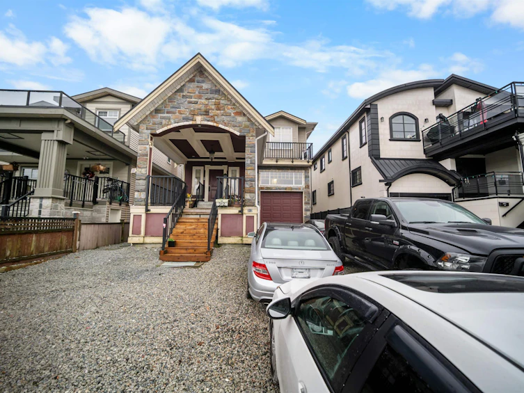 312 Jardine Street, New Westminster, BC, V3M 5M5 - 2
