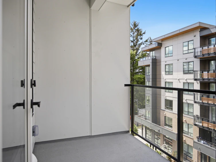512-13455 94a Avenue, Surrey, BC, V3V 0H3 - 23