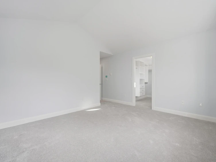 2411 George Street, North Vancouver, BC, V7P 2N4 - 19