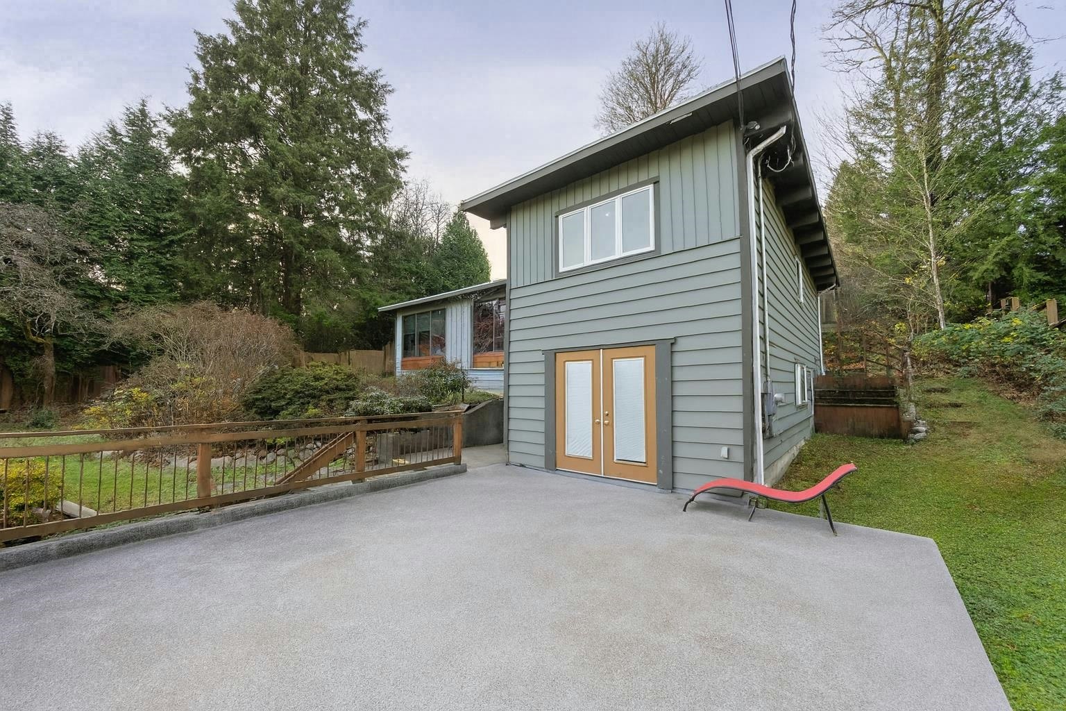 873 Baycrest Drive, North Vancouver, BC, V7G 1N7 - 16