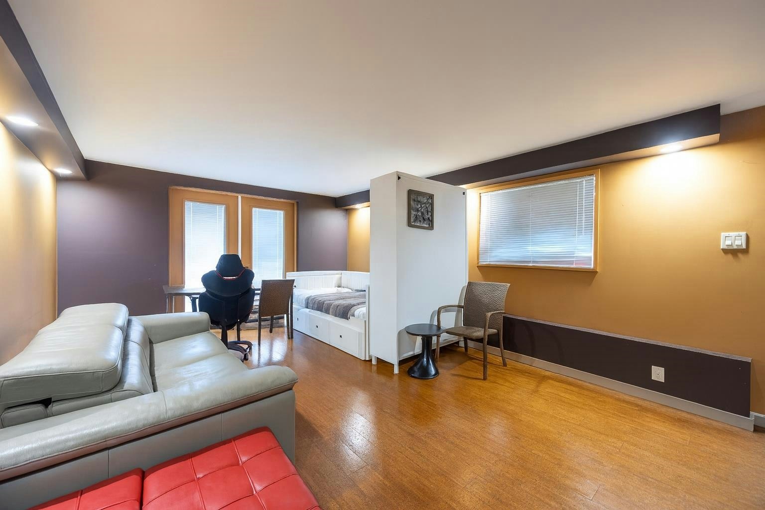 873 Baycrest Drive, North Vancouver, BC, V7G 1N7 - 10