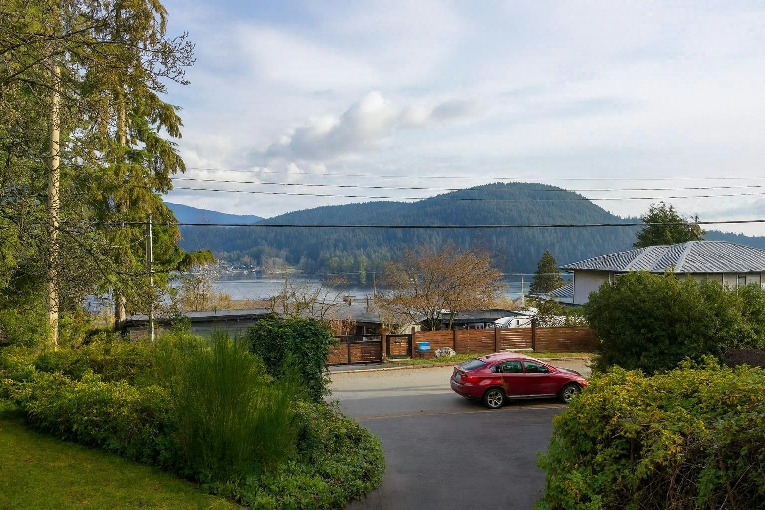 873 Baycrest Drive, North Vancouver, BC, V7G 1N7 - 15