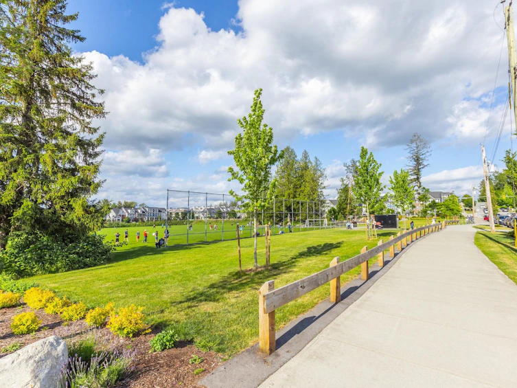 8163 202 Street, Langley, BC, V2Y 3K2 - 38