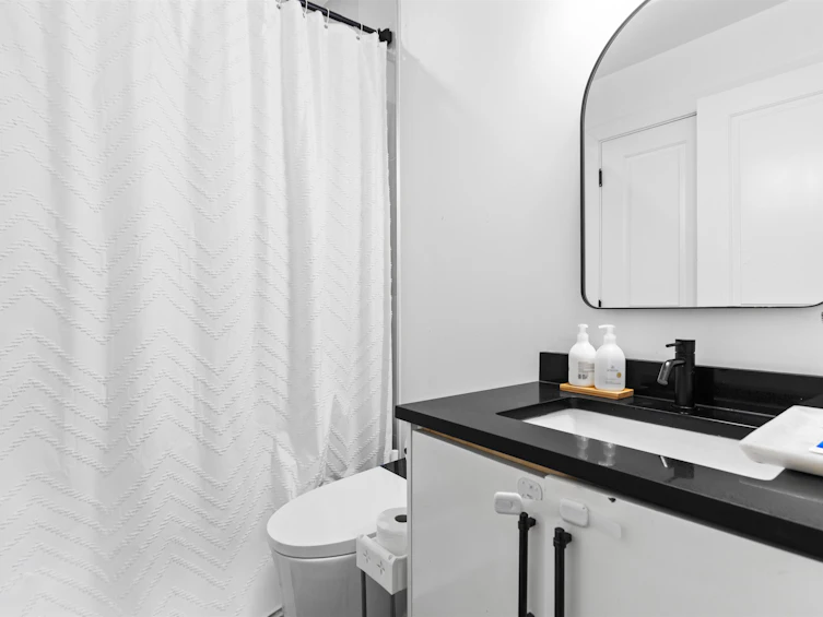 18080 67 Avenue, Surrey, BC, V3S 8C3 - 37